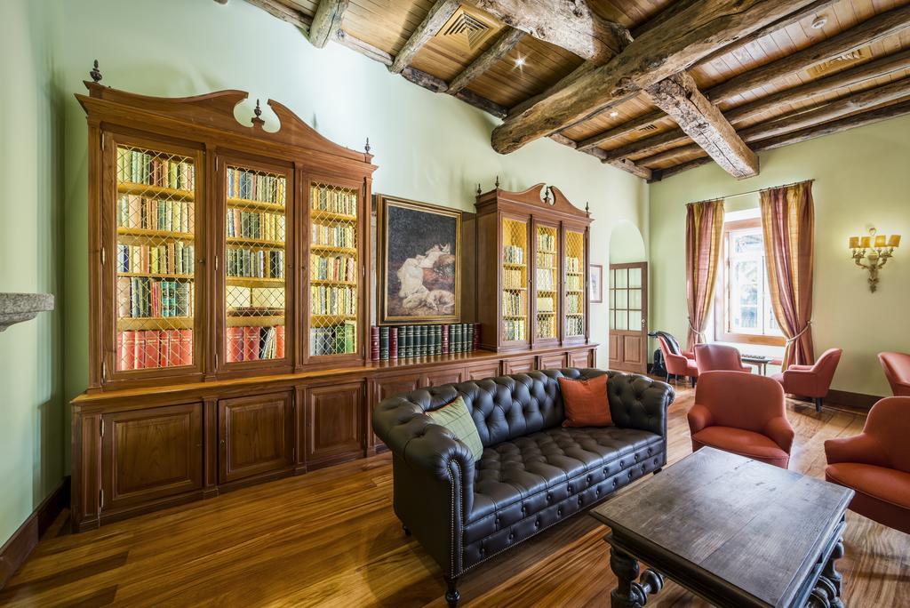 The Vintage House - Douro Hotel Pinhao Exterior photo Library