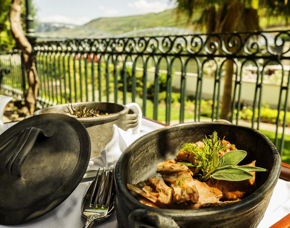 The Vintage House - Douro Hotel Pinhao Exterior photo Feijoada à Portuguesa
