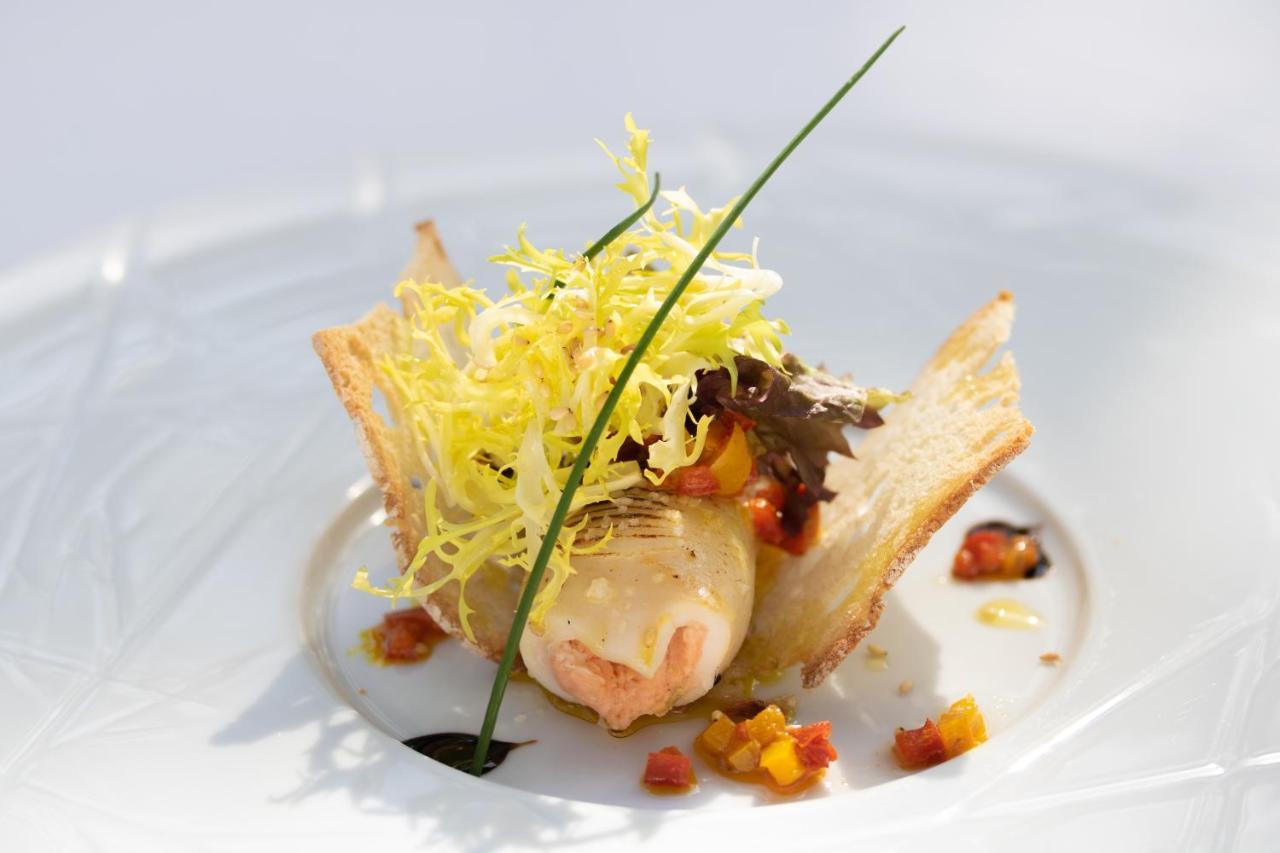 The Vintage House - Douro Hotel Pinhao Exterior photo A modern French dish